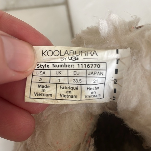 Koolaburra by UGG, little girls sheepskin Sherpa suede ankle boot size VGUC - Picture 9 of 9